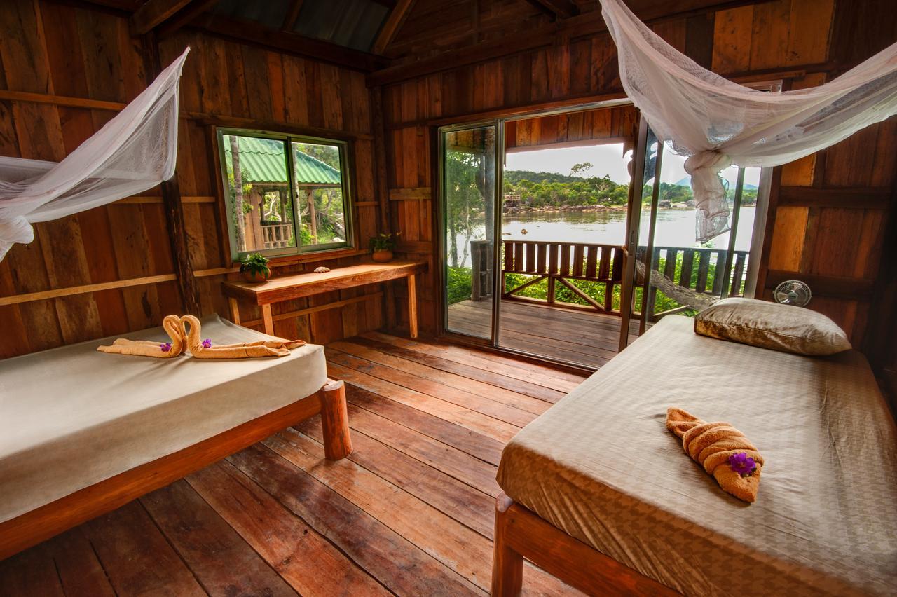 Auberge de jeunesse Mad Monkey Koh Rong Samloem à Koh Rong Sanloem Extérieur photo